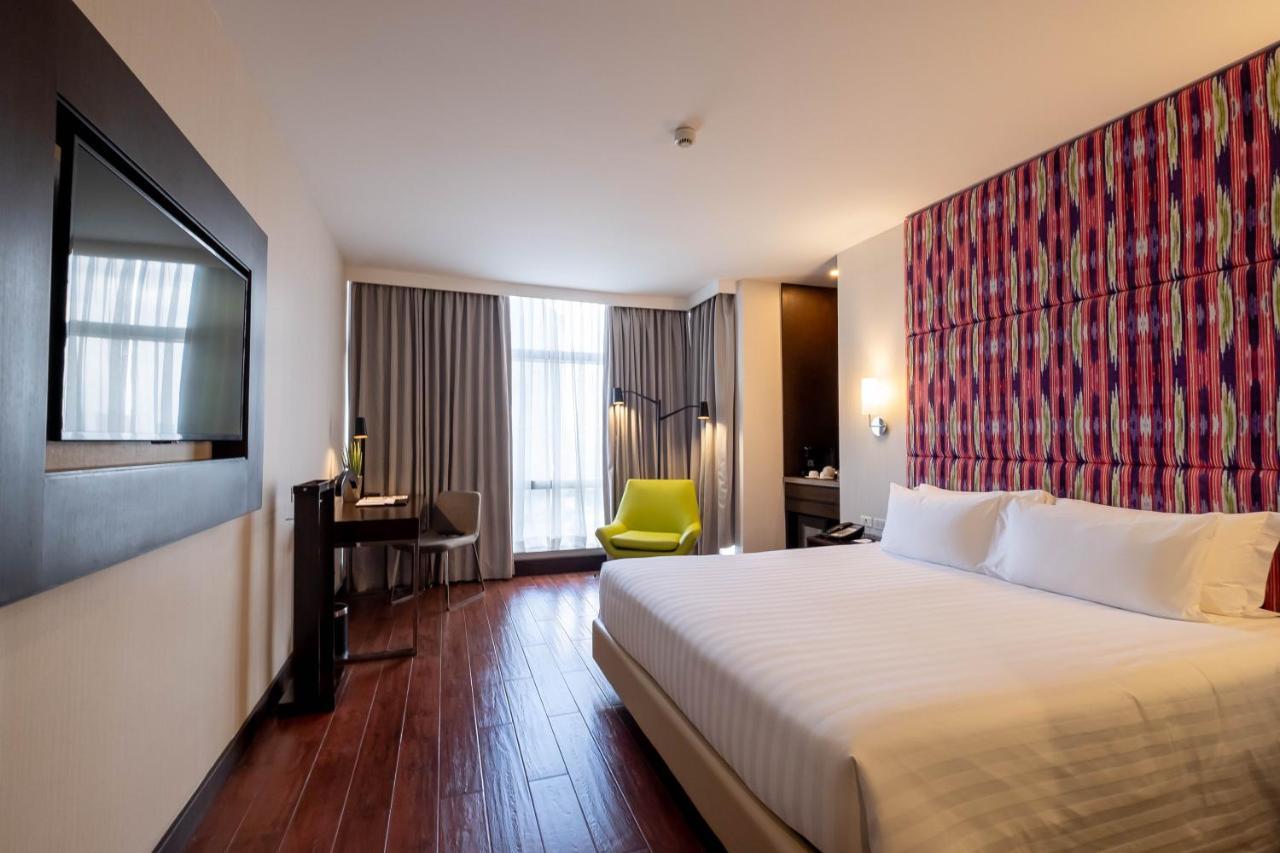 Wynwood Hotel Pasig City Exterior photo